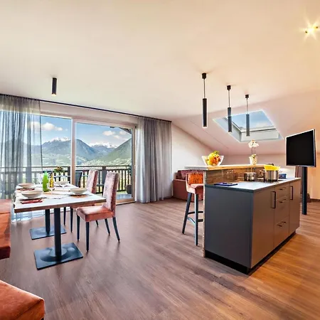 Zypresse * メラーノ